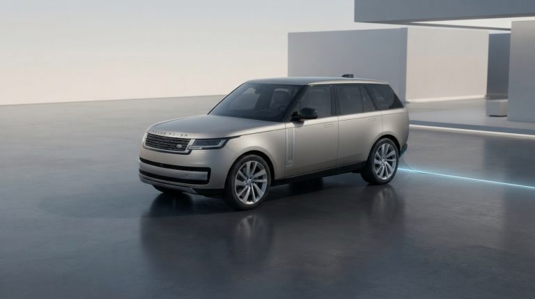 Range Rover Electric 2027: Luksuss, Jauda un Bezceļu Spējas Klusumā